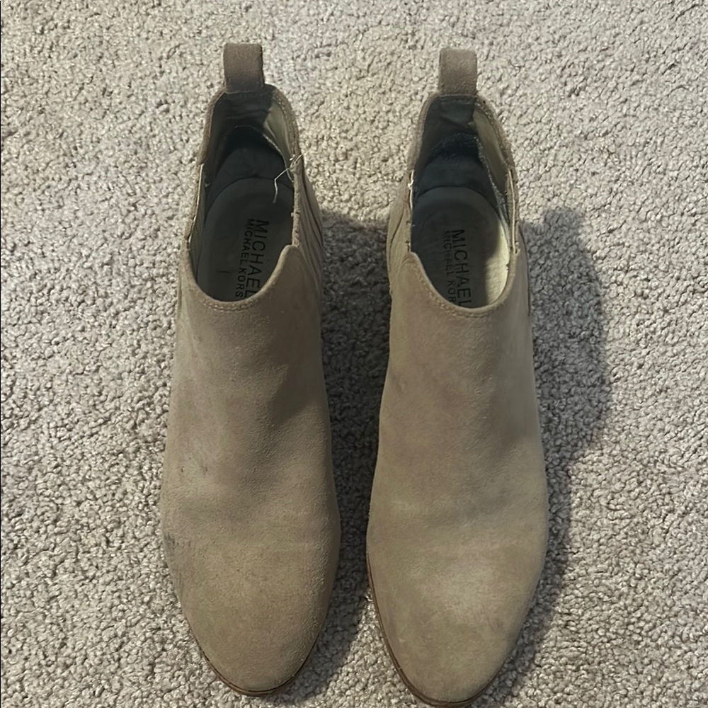 Michael Kors Tan Suede ankle boot